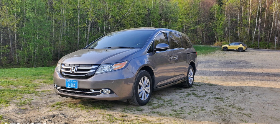 Honda Odyssey cena 74999 przebieg: 155000, rok produkcji 2016 z Byczyna małe 137